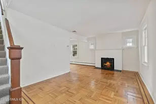 3 Bolling Pl, Greenwich, CT 06830 - Photo 4