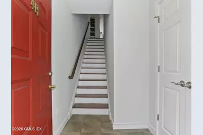 453 E Putnam Avenue #4H, Greenwich, CT 06807 - Photo 2