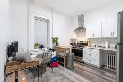 140 Hamilton Avenue #1, Greenwich, CT 06830 - Photo 2