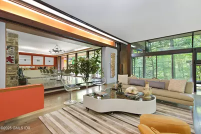 21 Hycliff Road, Greenwich, CT 06831 - Photo 4