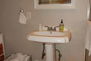 7 Whitney Dr, Greenwich, CT 06831 - Photo 8