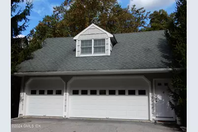 7 Whitney Drive, Greenwich, CT 06831 - Photo 1