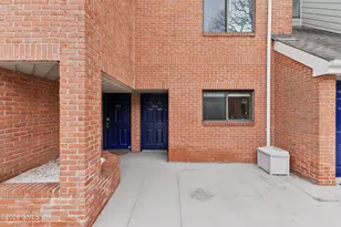 15 River Rd, Greenwich, CT 06807 - Photo 2