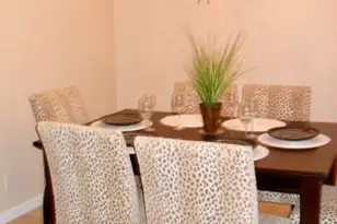 25 Forest St, Stamford, CT 06901 - Photo 8