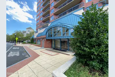 25 Forest Street #11M, Stamford, CT 06901 - Photo 16