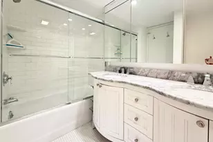 25 Forest St, Stamford, CT 06901 - Photo 12