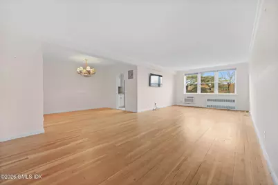 3 Putnam Hill #4F, Greenwich, CT 06830 - Photo 8
