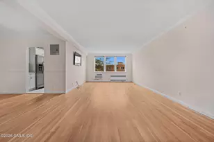 3 Putnam Hill, Greenwich, CT 06830 - Photo 6