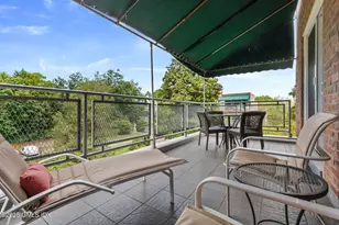 4 Putnam Hill, Greenwich, CT 06830 - Photo 22