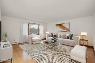 16 Harold Ave, Greenwich, CT 06830 - Photo 6