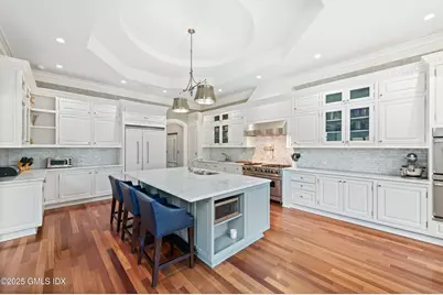 537 North Street, Greenwich, CT 06830 - Photo 8