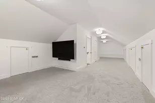 530 Round Hill Rd, Greenwich, CT 06831 - Photo 46