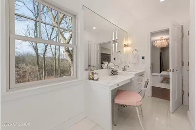 530 Round Hill Road, Greenwich, CT 06831 - Photo 30