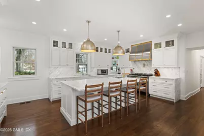 530 Round Hill Road, Greenwich, CT 06831 - Photo 10