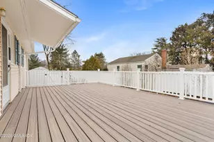 45 Sound Beach Ave Ext, Greenwich, CT 06878 - Photo 26