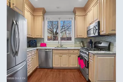 104 W Ritch Avenue #12, Greenwich, CT 06830 - Photo 8