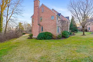 104 W Ritch Ave, Greenwich, CT 06830 - Photo 20