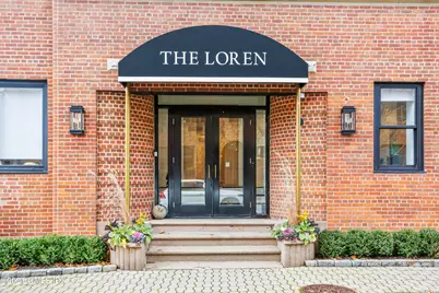 9 Lafayette Court #3E Penthouse, Greenwich, CT 06830 - Photo 2