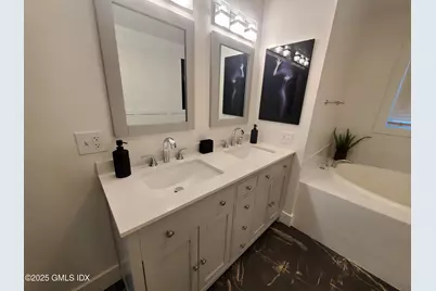 92 Valley Road #B, Greenwich, CT 06807 - Photo 24