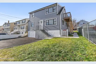 35 Euclid Avenue #A, Stamford, CT 06902 - Photo 2