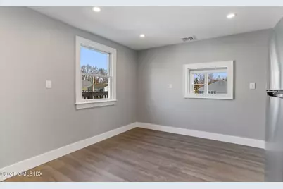 35 Euclid Avenue #B, Stamford, CT 06902 - Photo 10