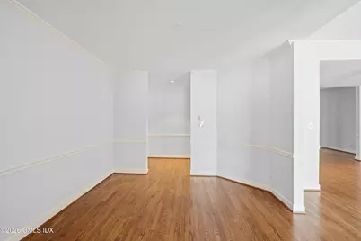 1 Milbank Avenue #1A, Greenwich, CT 06830 - Photo 6