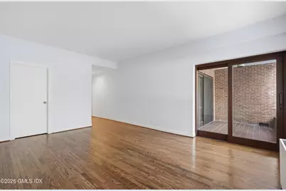 1 Milbank Avenue #1A, Greenwich, CT 06830 - Photo 18