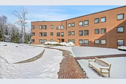 1 Milbank Avenue #1A, Greenwich, CT 06830 - Photo 28