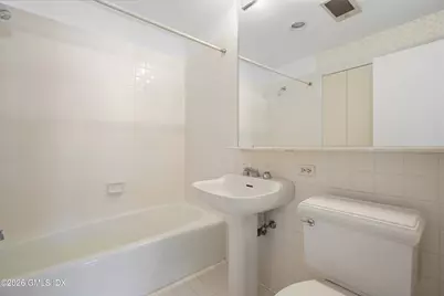 1 Milbank Avenue #1A, Greenwich, CT 06830 - Photo 26