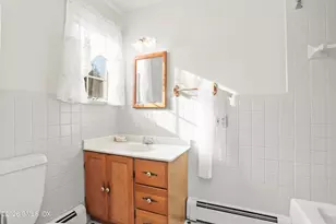 200 Weaver St, Greenwich, CT 06831 - Photo 18