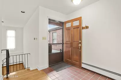 200 Weaver Street #B, Greenwich, CT 06831 - Photo 4