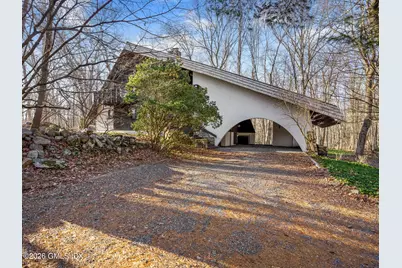 484 Cognewaugh Road, Greenwich, CT 06807 - Photo 1