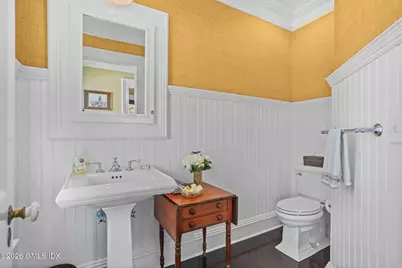 2 Forest Avenue, Old Greenwich, CT 06870 - Photo 20