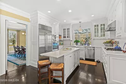 2 Forest Avenue, Old Greenwich, CT 06870 - Photo 18