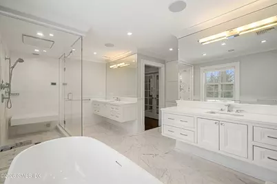 10 Wyckham Hill Lane, Greenwich, CT 06831 - Photo 16