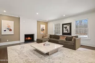 10 Wyckham Hill Ln, Greenwich, CT 06831 - Photo 6