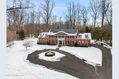 10 Wyckham Hill Lane, Greenwich, CT 06831 - Photo 28