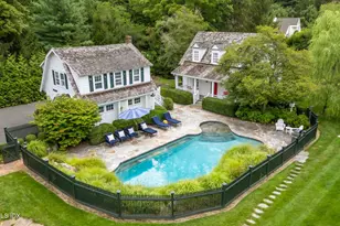 379 Round Hill Rd, Greenwich, CT 06831 - Photo 22