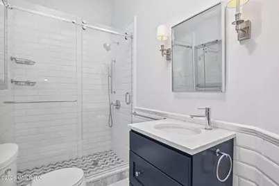 379 Round Hill Road, Greenwich, CT 06831 - Photo 18