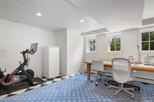 379 Round Hill Rd, Greenwich, CT 06831 - Photo 20