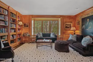 379 Round Hill Rd, Greenwich, CT 06831 - Photo 4