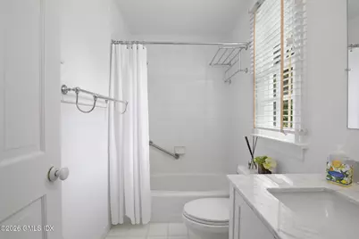 379 Round Hill Road, Greenwich, CT 06831 - Photo 26