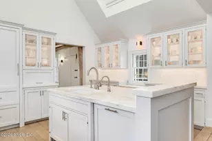 640 Round Hill Rd, Greenwich, CT 06831 - Photo 10