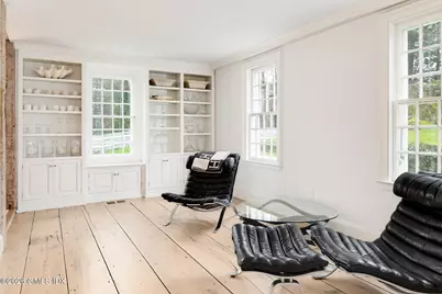 640 Round Hill Road, Greenwich, CT 06831 - Photo 10