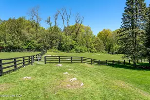 640 Round Hill Rd, Greenwich, CT 06831 - Photo 52
