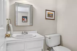 49 Indian Harbor Dr, Greenwich, CT 06830 - Photo 18