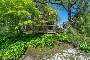 51 Glen Rd, Greenwich, CT 06830 - Photo 20