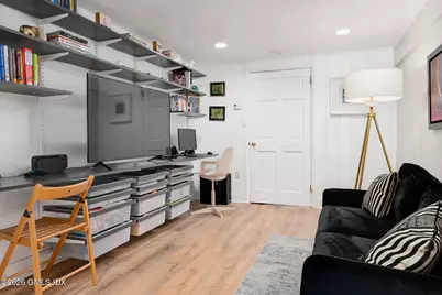 51 Glen Road, Greenwich, CT 06830 - Photo 20