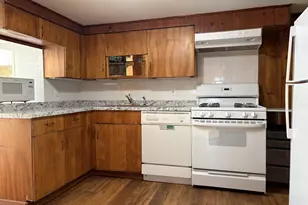 26 S Hawthorne St, Greenwich, CT 06831 - Photo 2