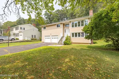 37 Windsor Lane, Greenwich, CT 06807 - Photo 4